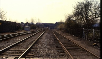 Courcelles-Centre - TH 84-4213 (1).jpg